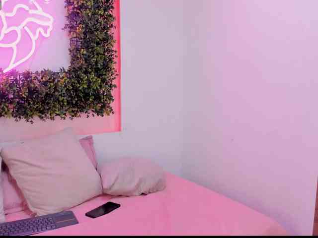 SamanthaHarlow webcam