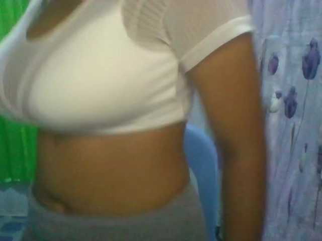 momo3312 live cam on BongaCams