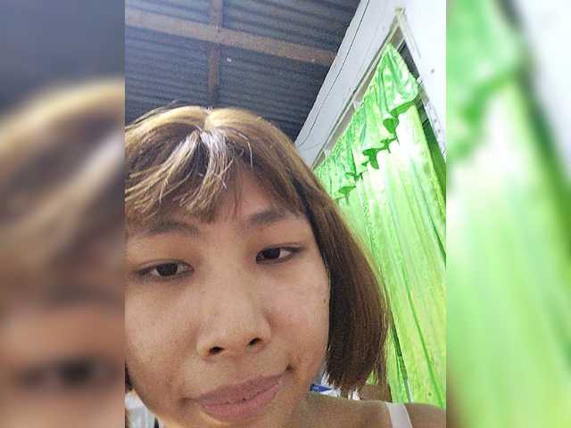 momo3312 live cam on BongaCams