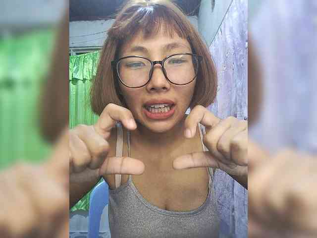 momo3312 webcam