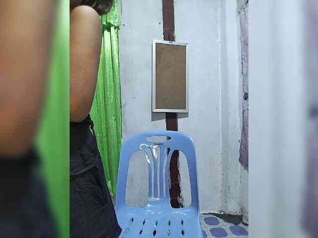 momo3312 webcam