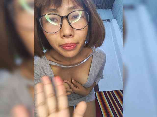 momo3312 webcam