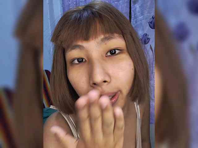 momo3312 webcam