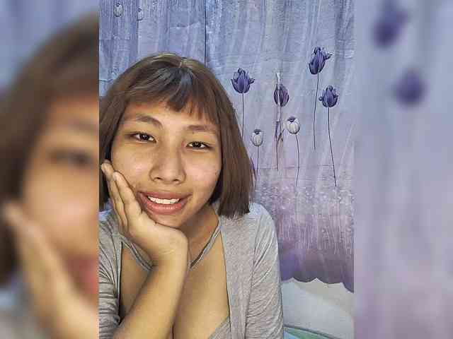 momo3312 webcam