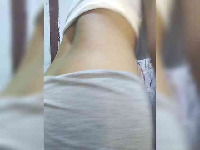 momo3312 webcam