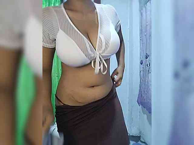 momo3312 webcam