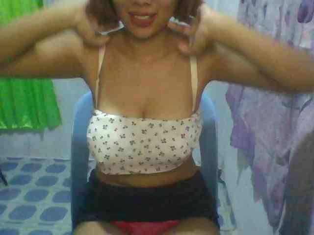 momo3312 webcam