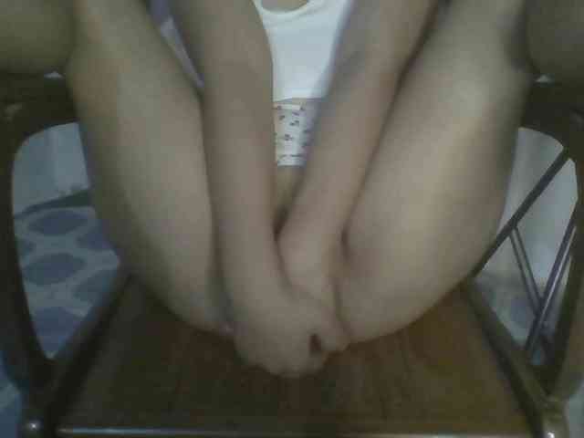 momo3312 webcam