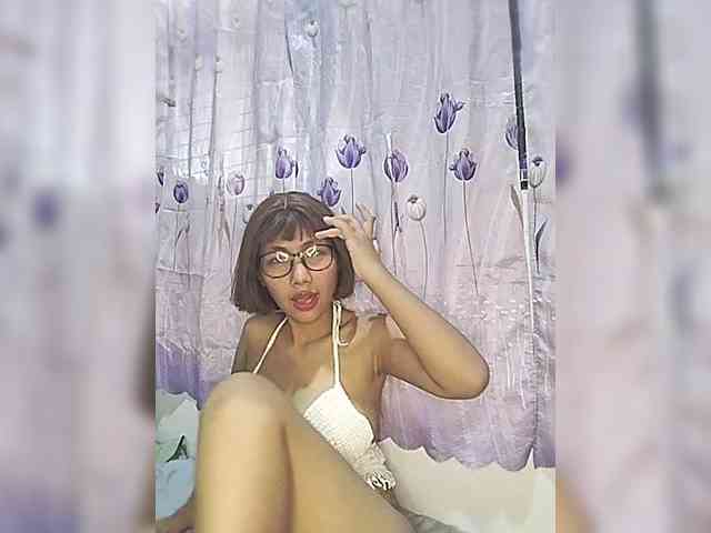 momo3312 webcam