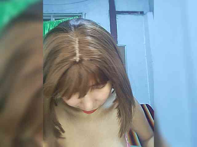 momo3312 webcam