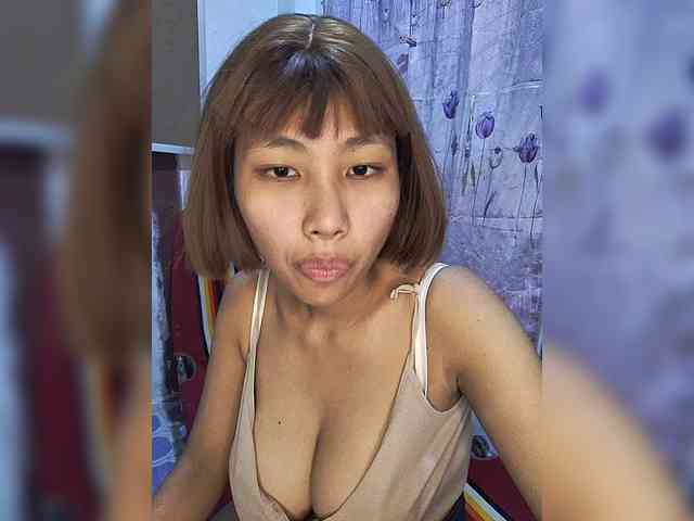 momo3312 webcam