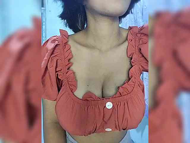 momo3312 webcam