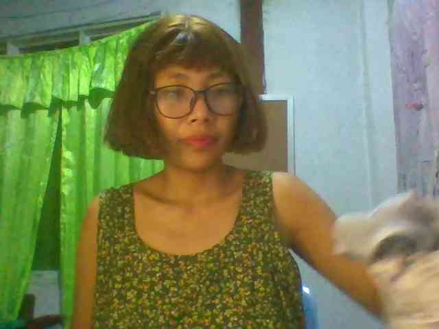 momo3312 webcam