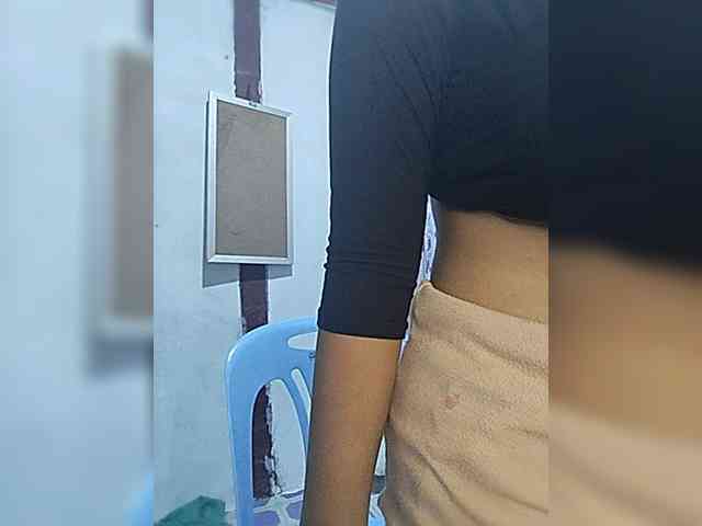 momo3312 webcam