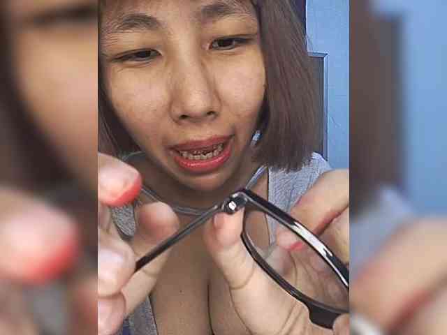 momo3312 webcam
