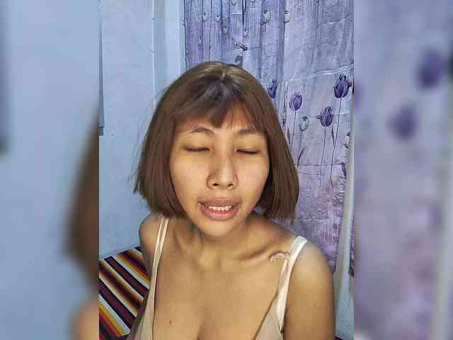 momo3312 webcam