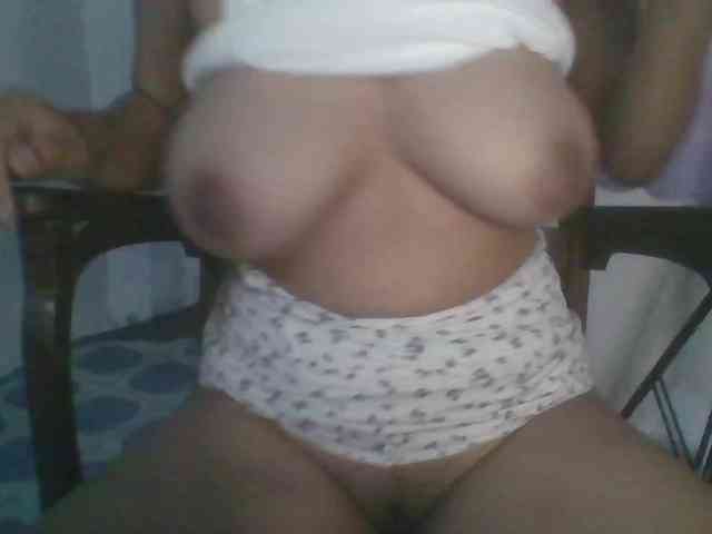 momo3312 webcam