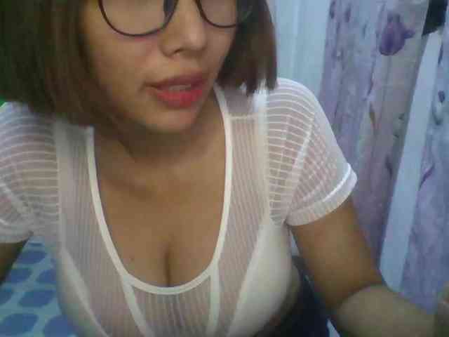 momo3312 momo3312