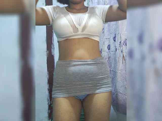 momo3312 webcam