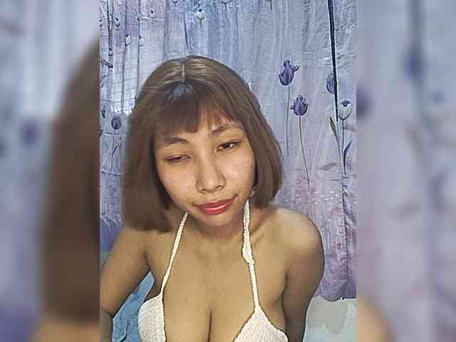 momo3312 webcam
