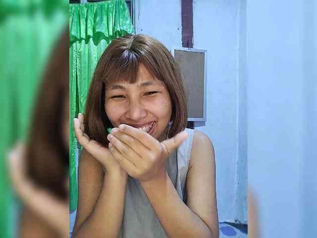 momo3312 webcam