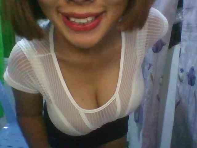 momo3312 webcam