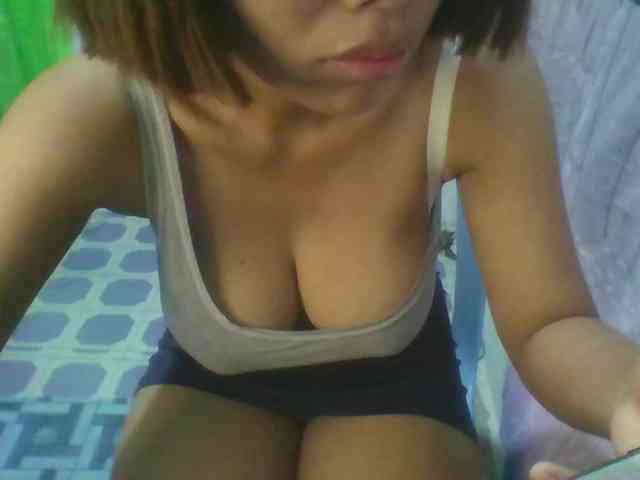 momo3312 webcam