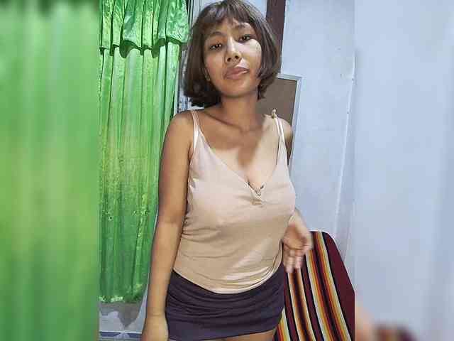 momo3312 webcam