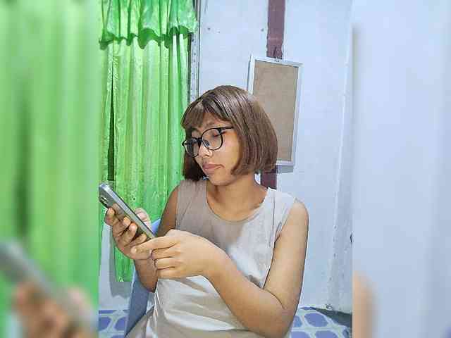 momo3312 webcam