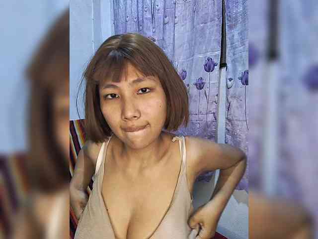 momo3312 webcam
