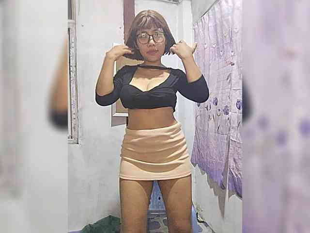 momo3312 webcam