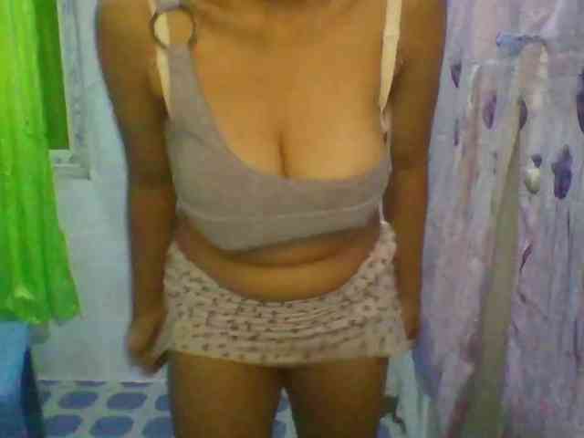 momo3312 webcam