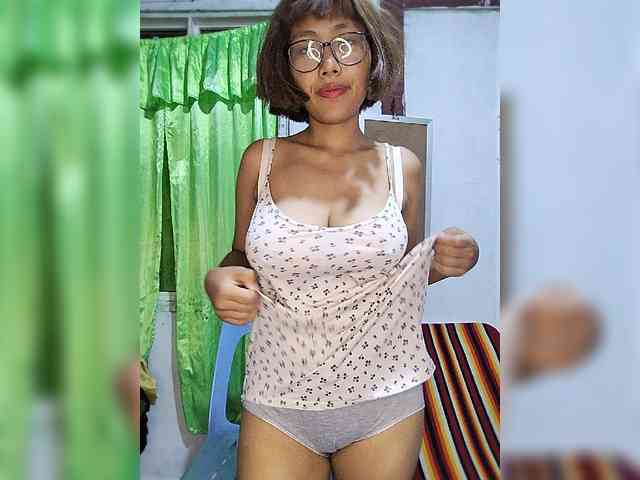 momo3312 webcam