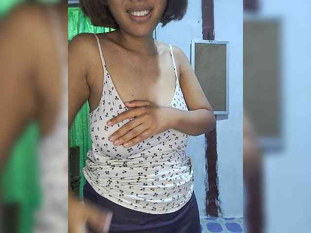 momo3312 webcam