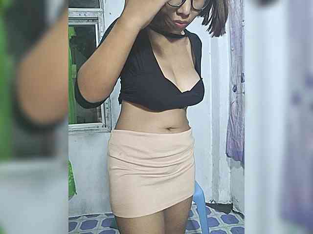 momo3312 webcam