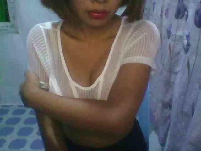 momo3312 webcam