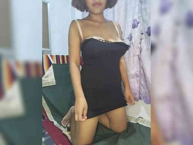 momo3312 webcam