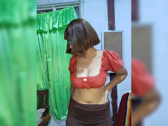 momo3312 webcam