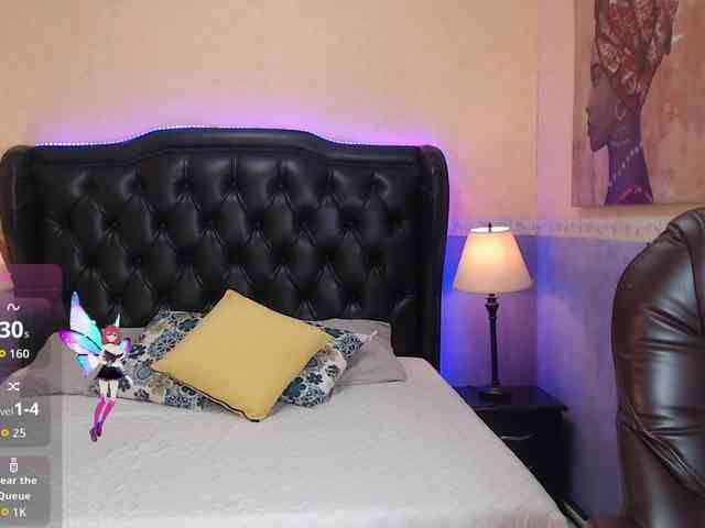 AshlySaenz webcam