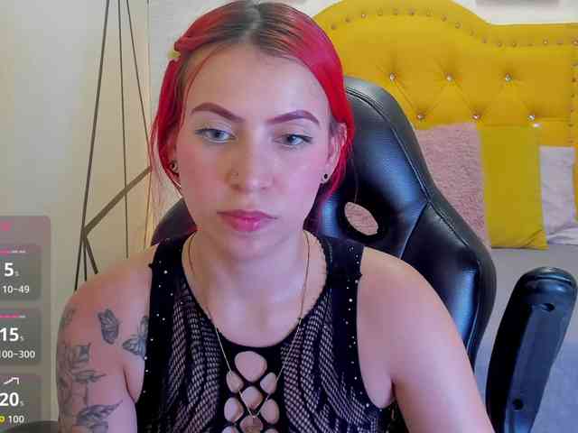 AshlySaenz webcam
