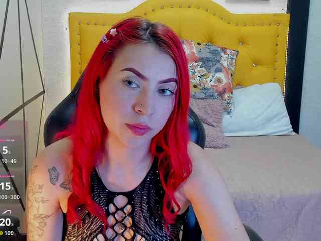 AshlySaenz webcam