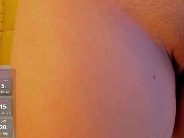 AshlySaenz webcam