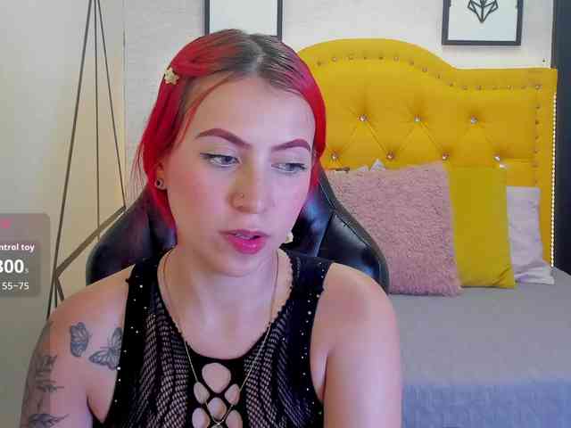 AshlySaenz webcam