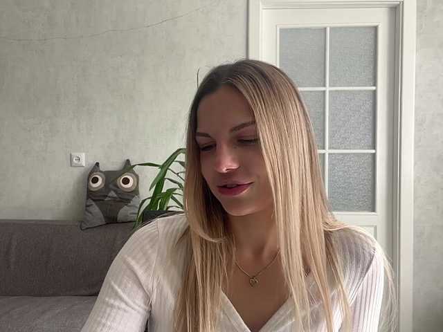 CarlotaWnorowski live webcam show
