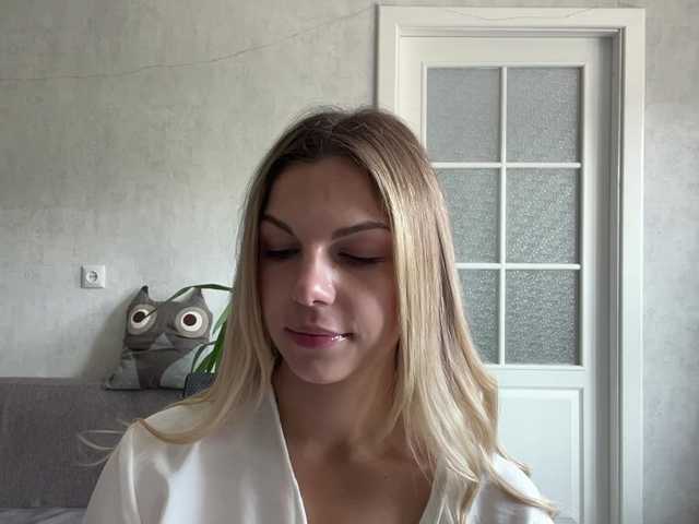 CarlotaWnorowski live cam on BongaCams