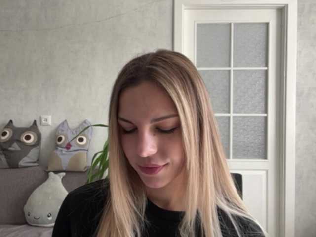 CarlotaWnorowski live cam on BongaCams