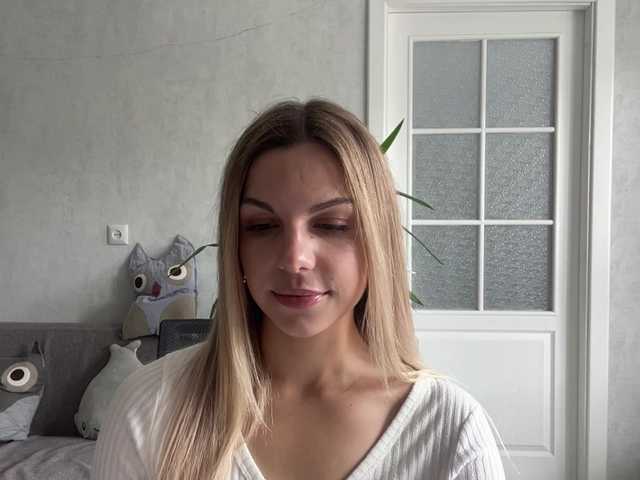 CarlotaWnorowski live cam on BongaCams