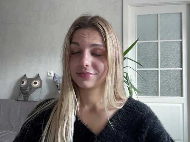 CarlotaWnorowski live cam on BongaCams