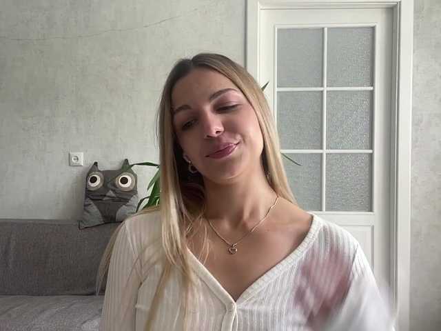 CarlotaWnorowski live cam on BongaCams