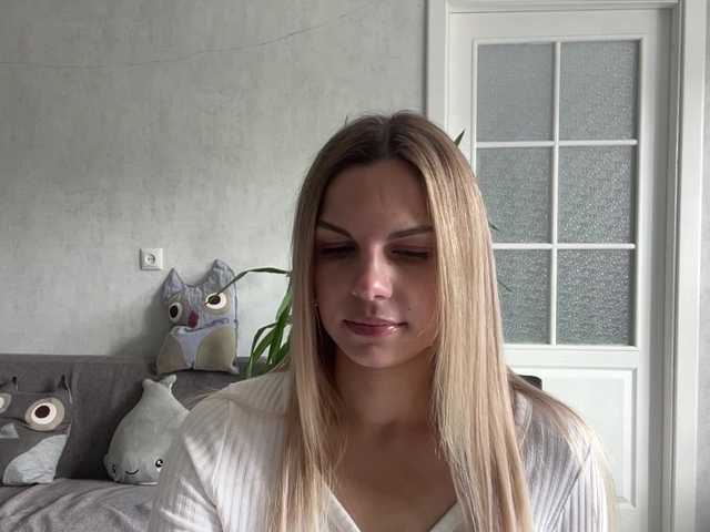 CarlotaWnorowski live cam on BongaCams